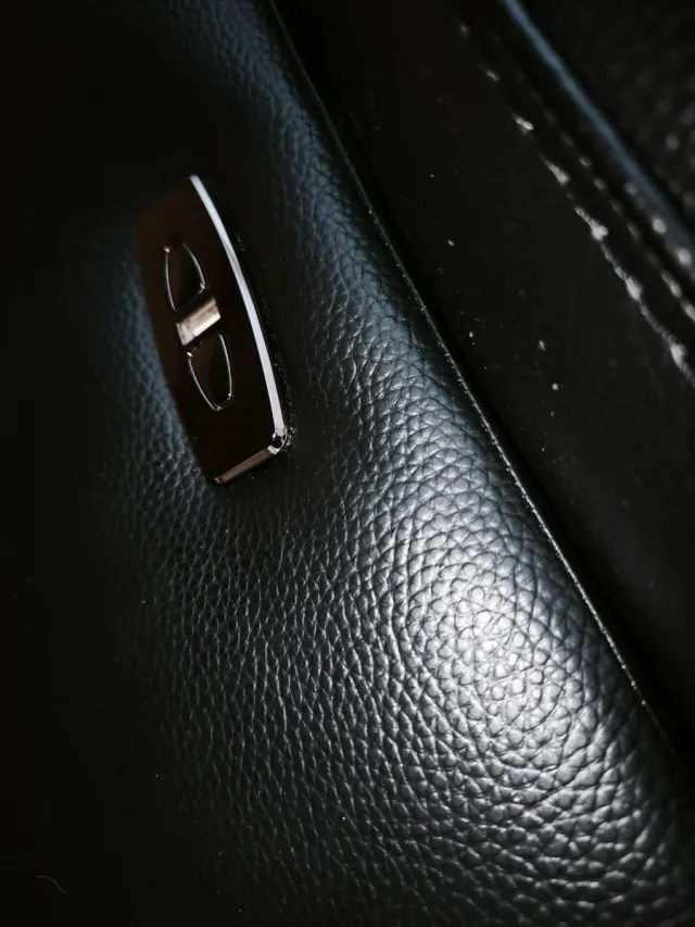 Sofá de Piel Negro Nuevo