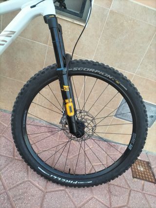 Bicicleta Canyon Spectral