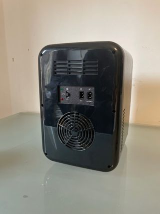 Nevera Mini Cecotec Negra