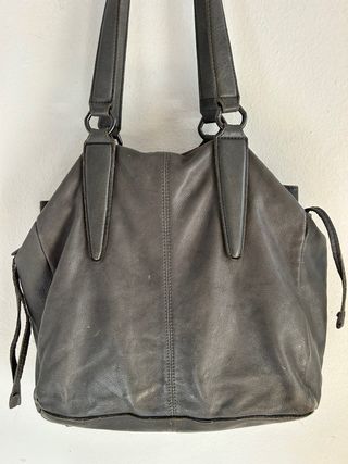 Bolso piel gris LIEBESKIND