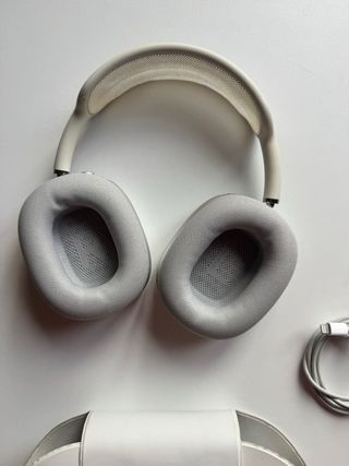 AirPods Max Prima Generazione Argento