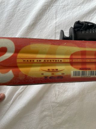 Esquís Atomic 168cm + Palos