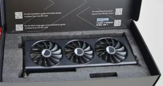 Tarjeta Gráfica AMD XFX RX7900 GRE 16gb como nueva