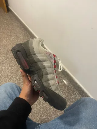 Nike Air Max 95 Gris/Rojo