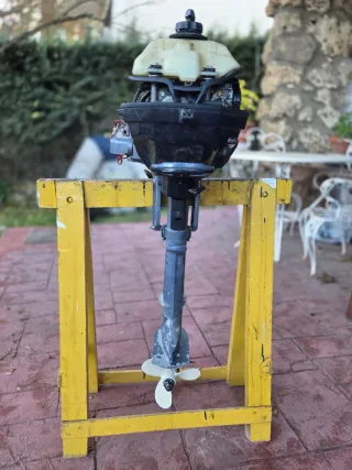 Motor fueraborda Yamaha 4 tiempos