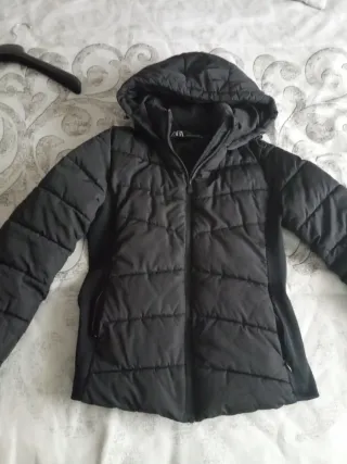 Abrigo acolchado Zara mujer Talla M usado dos vece