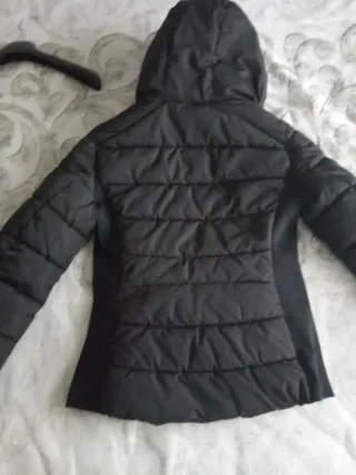 Abrigo acolchado Zara mujer Talla M usado dos vece