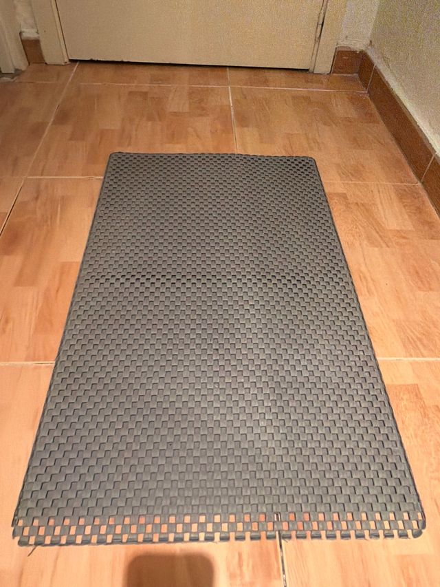 Alfombrilla para arenero de gato