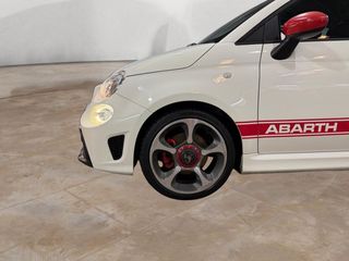 Abarth 500 595 Competizione 1.4 16v T-Jet 132kW E6