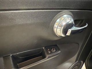 Abarth 500 595 Competizione 1.4 16v T-Jet 132kW E6