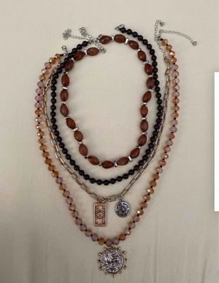 4 Collares Zara Marrones y Dorados