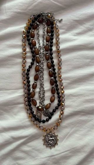 4 Collares Zara Marrones y Dorados