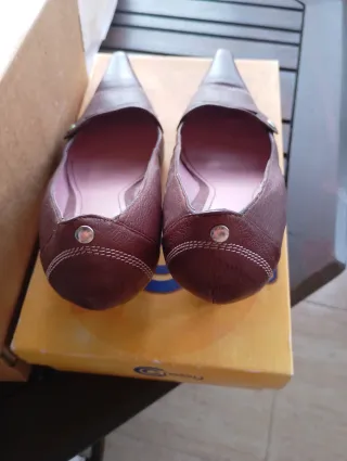 Zapatos de tacón piel marrones