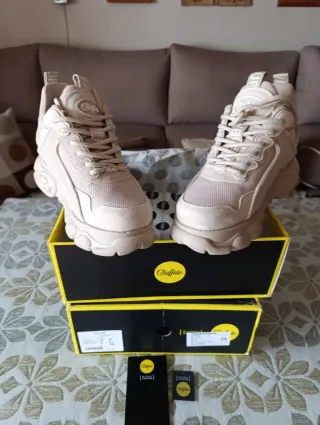 Zapatillas Buffalo Plataforma Beige Talla 39