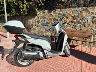 Moto Honda SH300