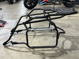 Maletas Laterales Yamaha  Tenere con Soportes