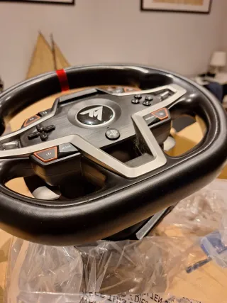 Volante Thrustmaster T248 PS4/PS5/PC