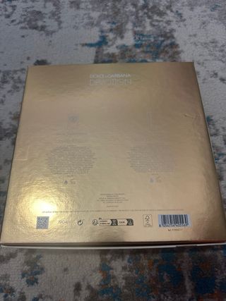 Caixa Dolce & Gabbana Dourada