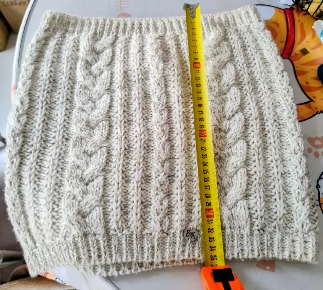 Braga cuello Buff de lana tejido trenzado  beige