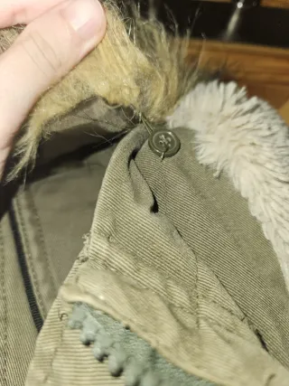 Parka verde militar Pimkie