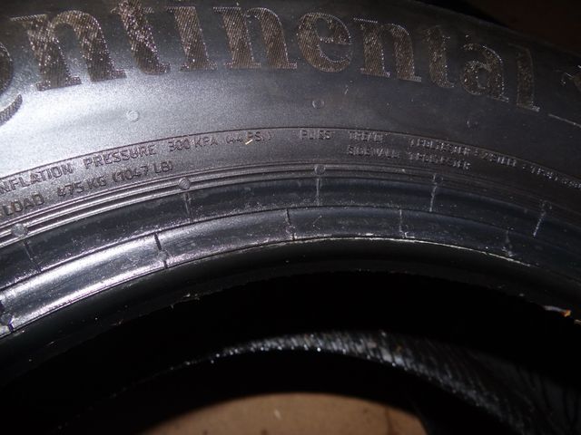 dos neumáticos Continental 175/65 R14, edad: 4621