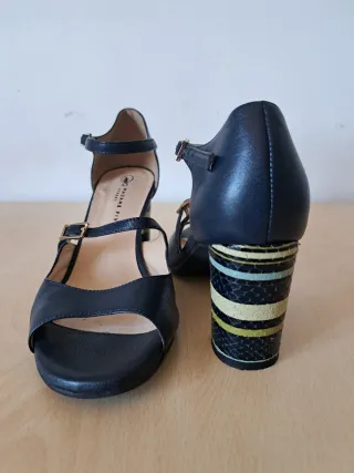 Scarpe Madame Pivot n. 37,5