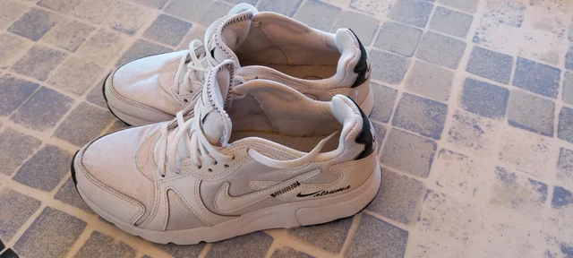 Zapatillas Nike Atsuma Blancas Talla 36