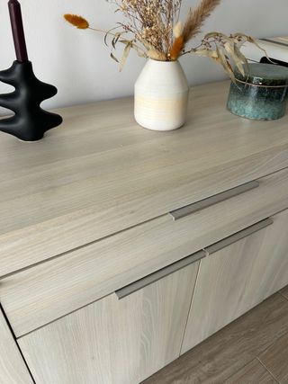 Aparador de comedor de madera