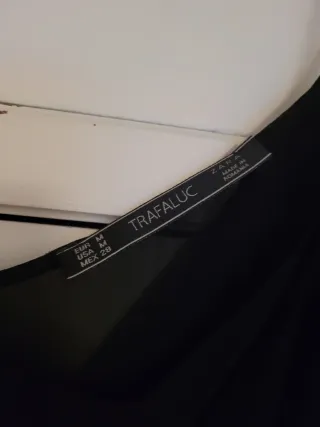 Mono de tirantes largo