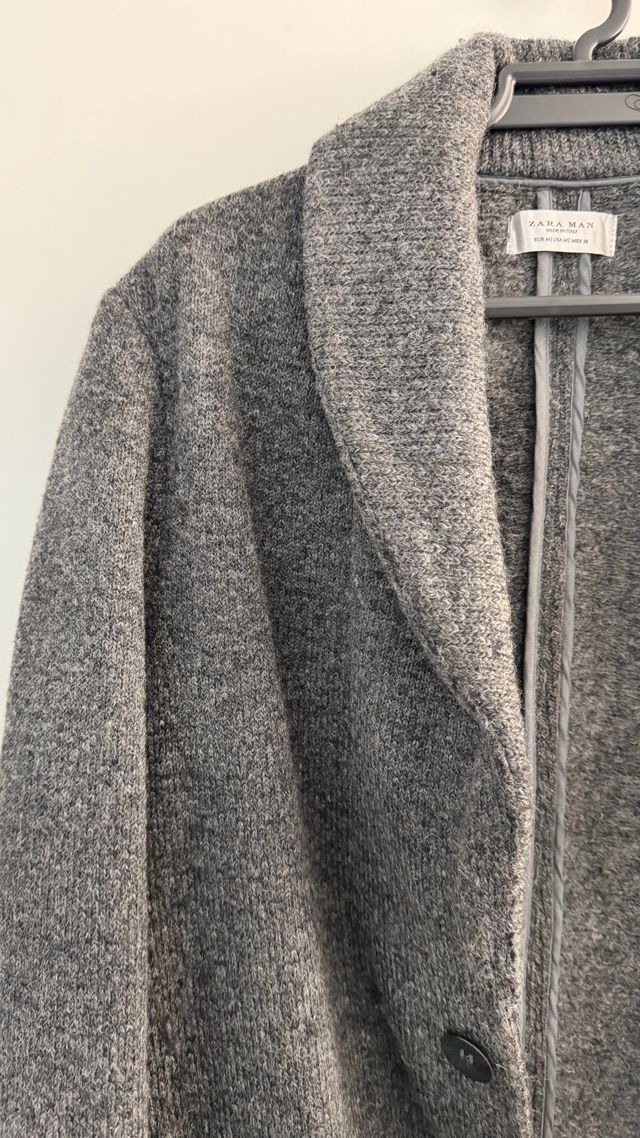 Abrigo Zara Man Gris Punto