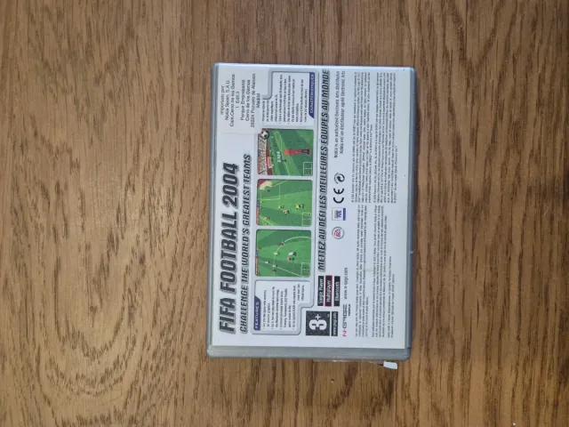 FIFA 2004 N-Gage Caja e Instrucciones