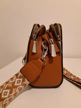 Borsetta tracolla marrone