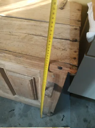 Arca de madera antigua