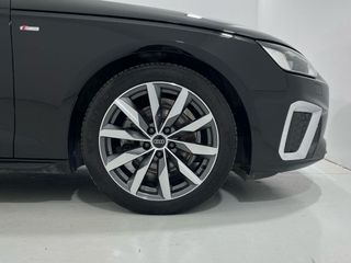 Audi A4 Avant S line 35 TDI 120 kW (163 CV) S tron