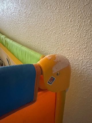 Cuna de viaje plegable