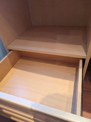 Escritorio de madera color beige/marrón