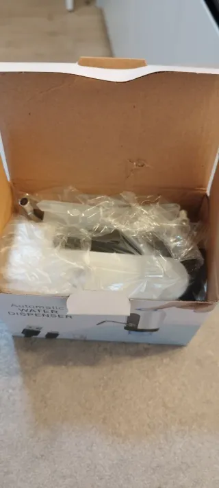 Dispensador de agua eléctrico.