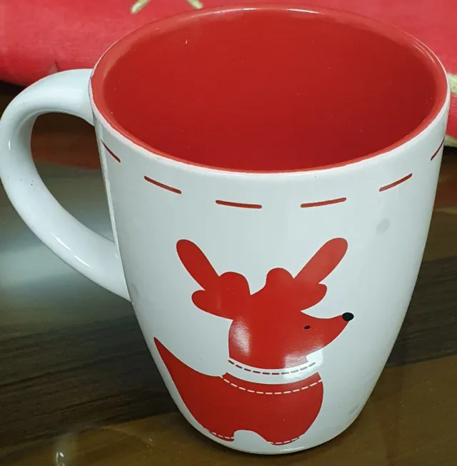 Lotto Oggetti Natale: 3 Tovaglie + Decorazioni,off