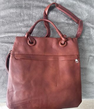 Bolso mochila marrón