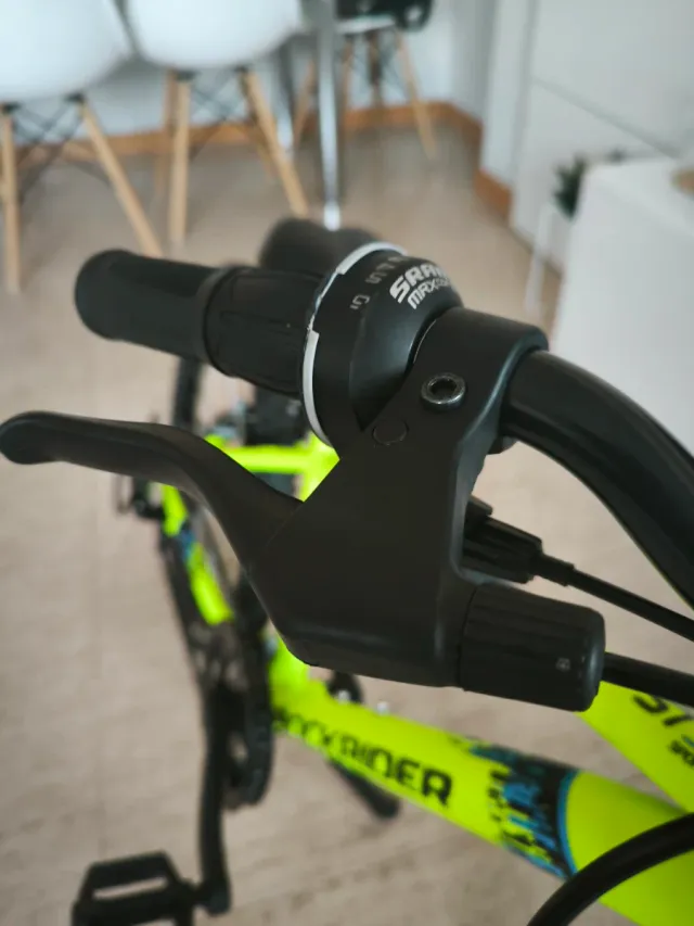 Bicicleta Rockrider ST 500 Flúor 20"  Cómo nueva!!