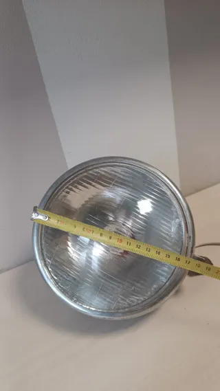 Faro antiguo camión años 50 foco.