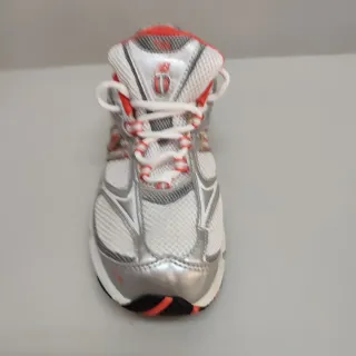 Zapatillas New Balance Plata/Blanco