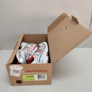 Zapatillas New Balance Plata/Blanco