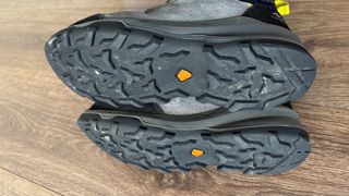 Botas montaña niño/a talla 36 impermeables