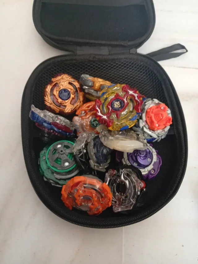 Lote de peonzas de batalla