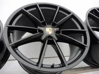 Llantas Porsche 992 20 21 Negro Brillante