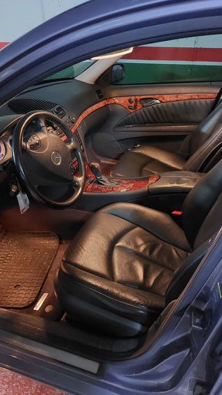 Mercedes-Benz Clase E320 2004 Automático Extras