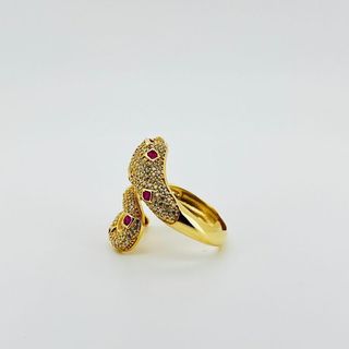 ANILLO SERPIENTE CON CIRCONITAS BLANCO Y ROJO. Oro