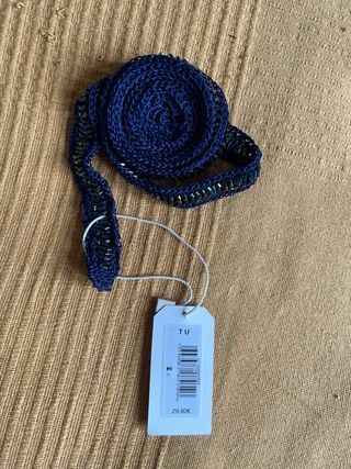 Fular Nicoli azul con abalorios