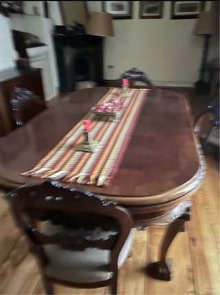 Mesa de salón estilo Chippendale